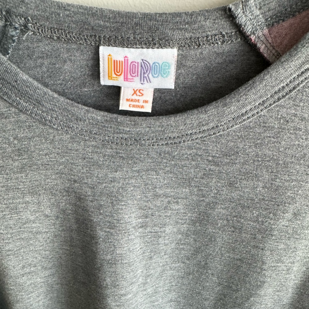 LuLaRoe Raglan - Picture 5 of 5